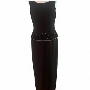 Elegant Black Maxi Dress